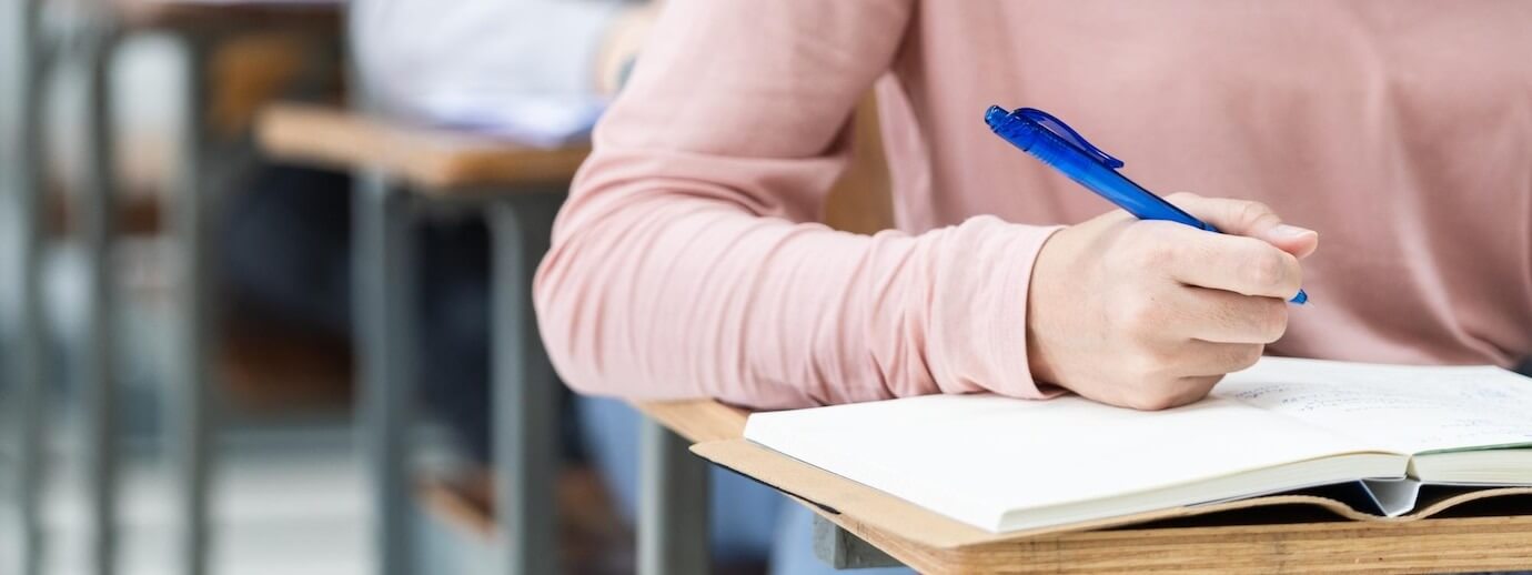 Academia Nuevo Futuro en Embajadores, aprueba con nosotros